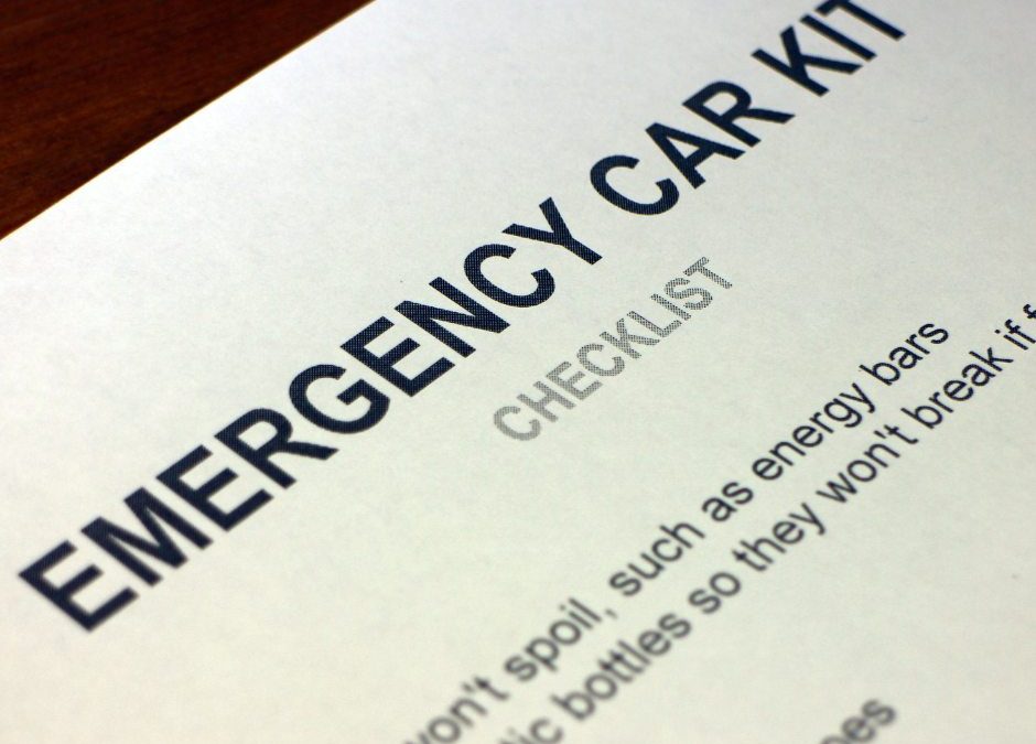 paper titled emergency car kit checklist